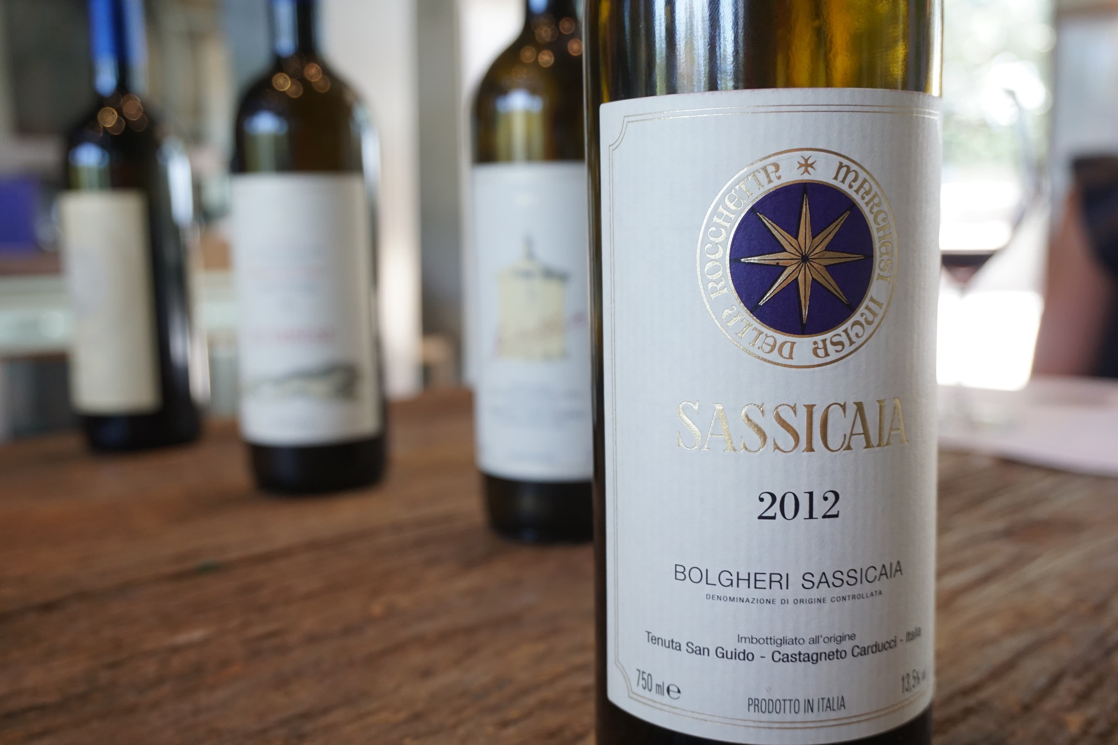 bild på Sassicaia – pinonjärerna i Bolgheri