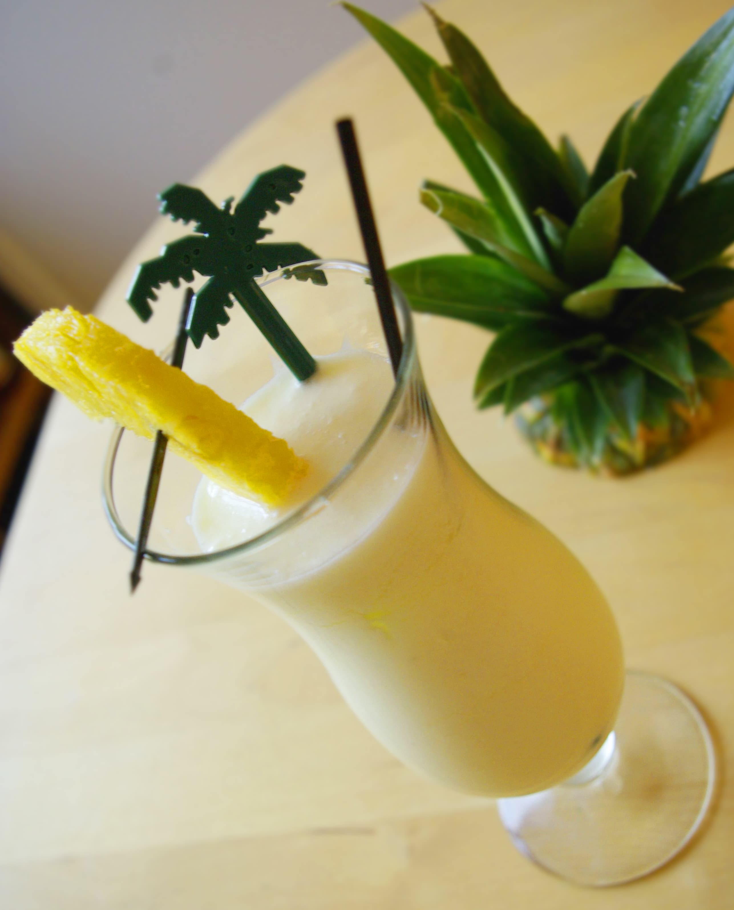 bild på Piña Colada en mix av rom, ananas och kokos