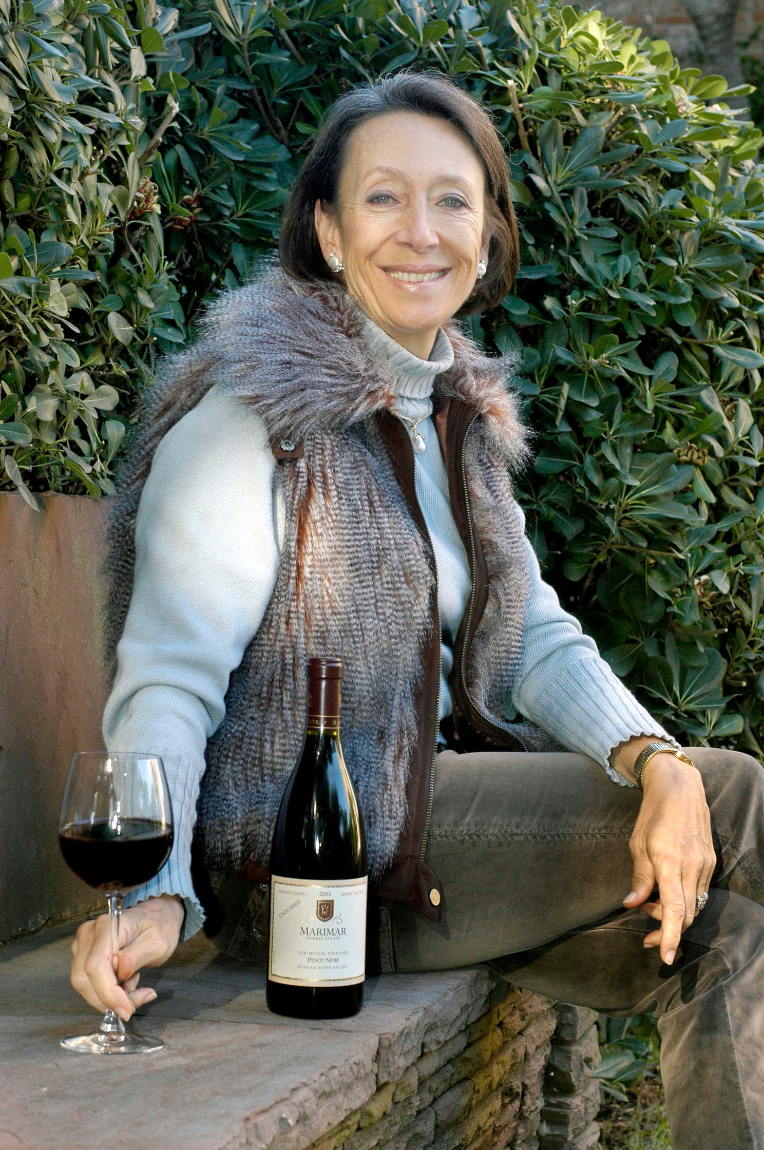 bild på Dimhöljda vingårdar och Marimar Pinot Noir