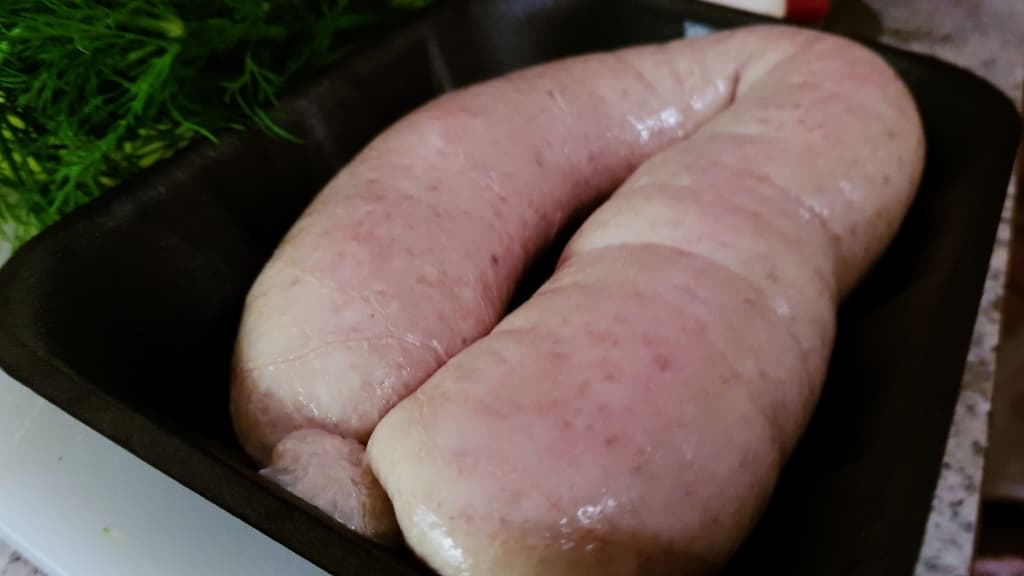 rå fläskkorv