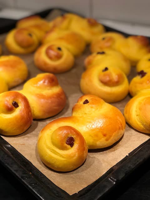 Lussekatter och glögg för decembers helger